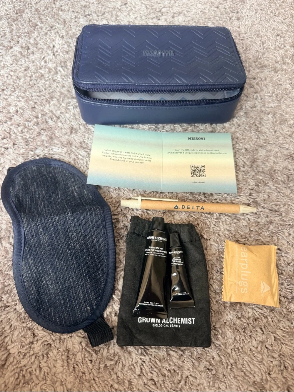 Missoni Navy Chevron Zip Travel Pouch or Cosmetics Bag with Gold Hardware Delta